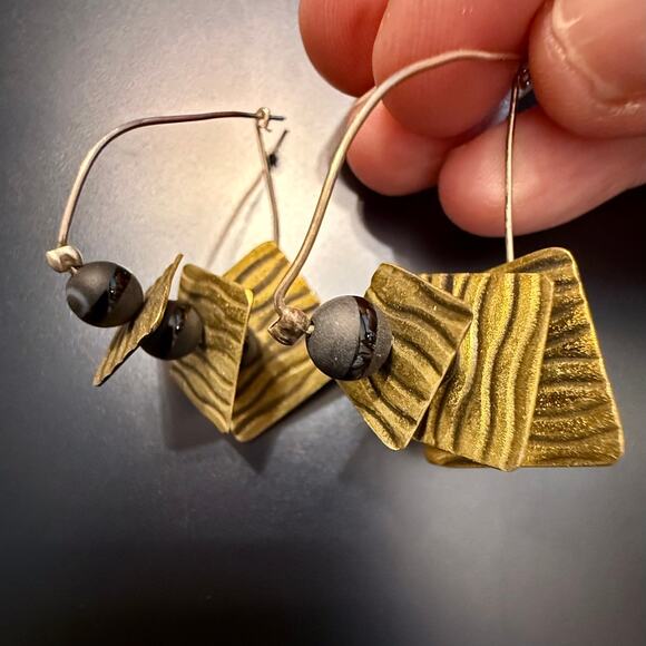 Handcrafted Artisan Modern Layered Metal Drop Earrings - Picture 6 of 7